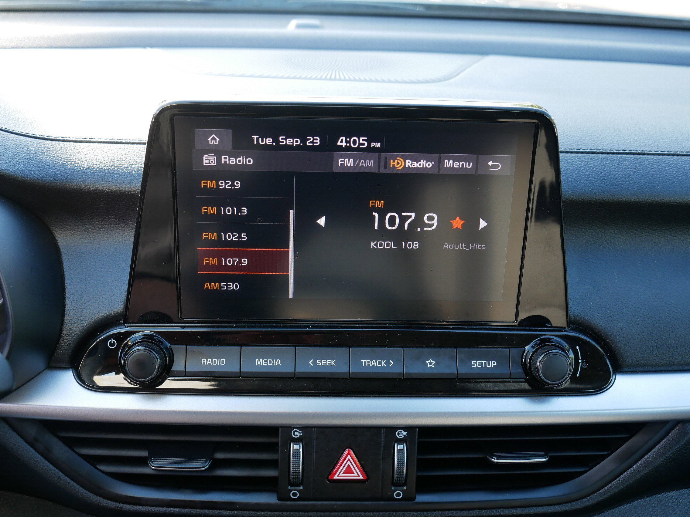 2024 Kia Forte LXS photo 18