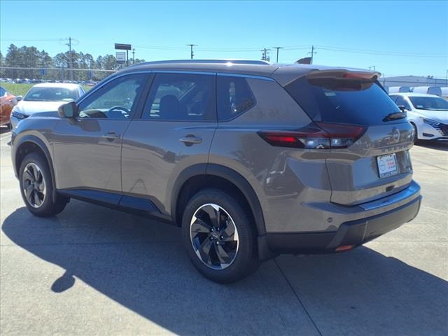 2025 Nissan Rogue SV photo 2