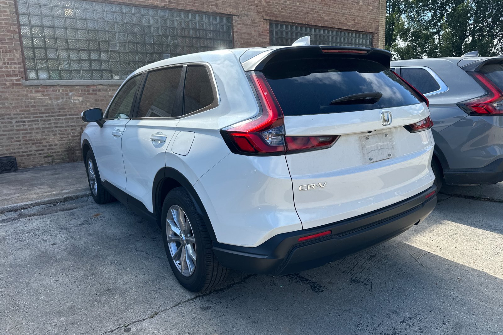 2023 Honda CR-V EX photo 3