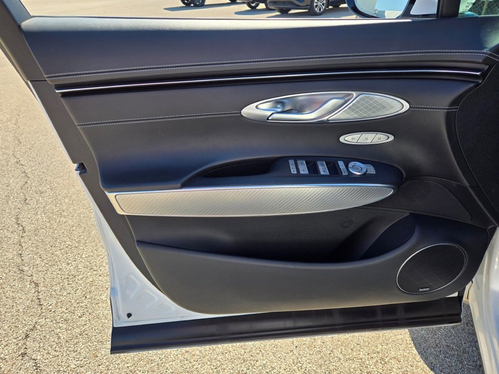 2022 Genesis GV70 2.5T Sport Prestige photo 18