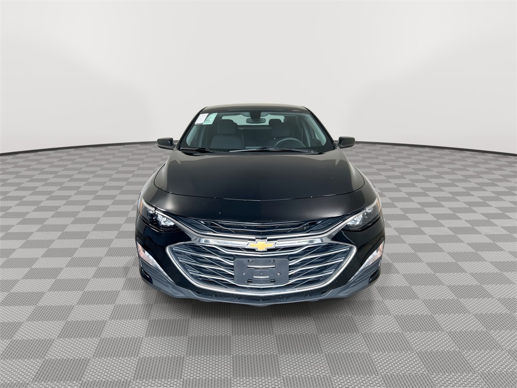 2022 Chevrolet Malibu 1LT photo 2