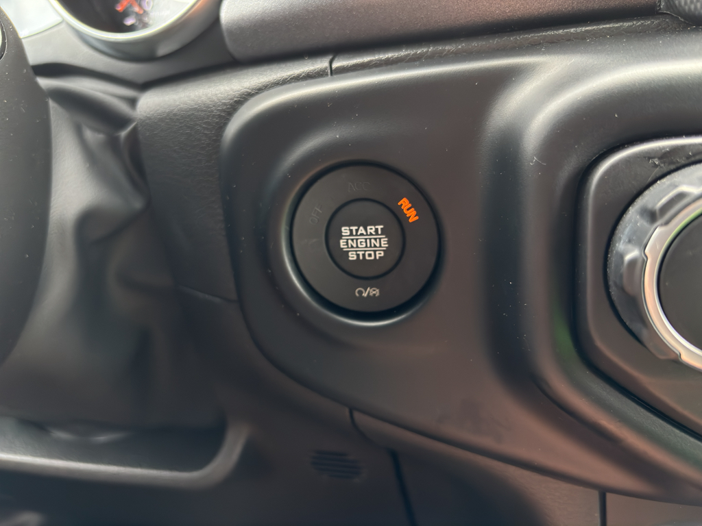2023 Jeep Gladiator Mojave photo 34