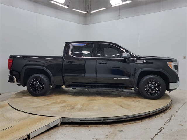 2019 Gmc Sierra 1500 SLE photo 3