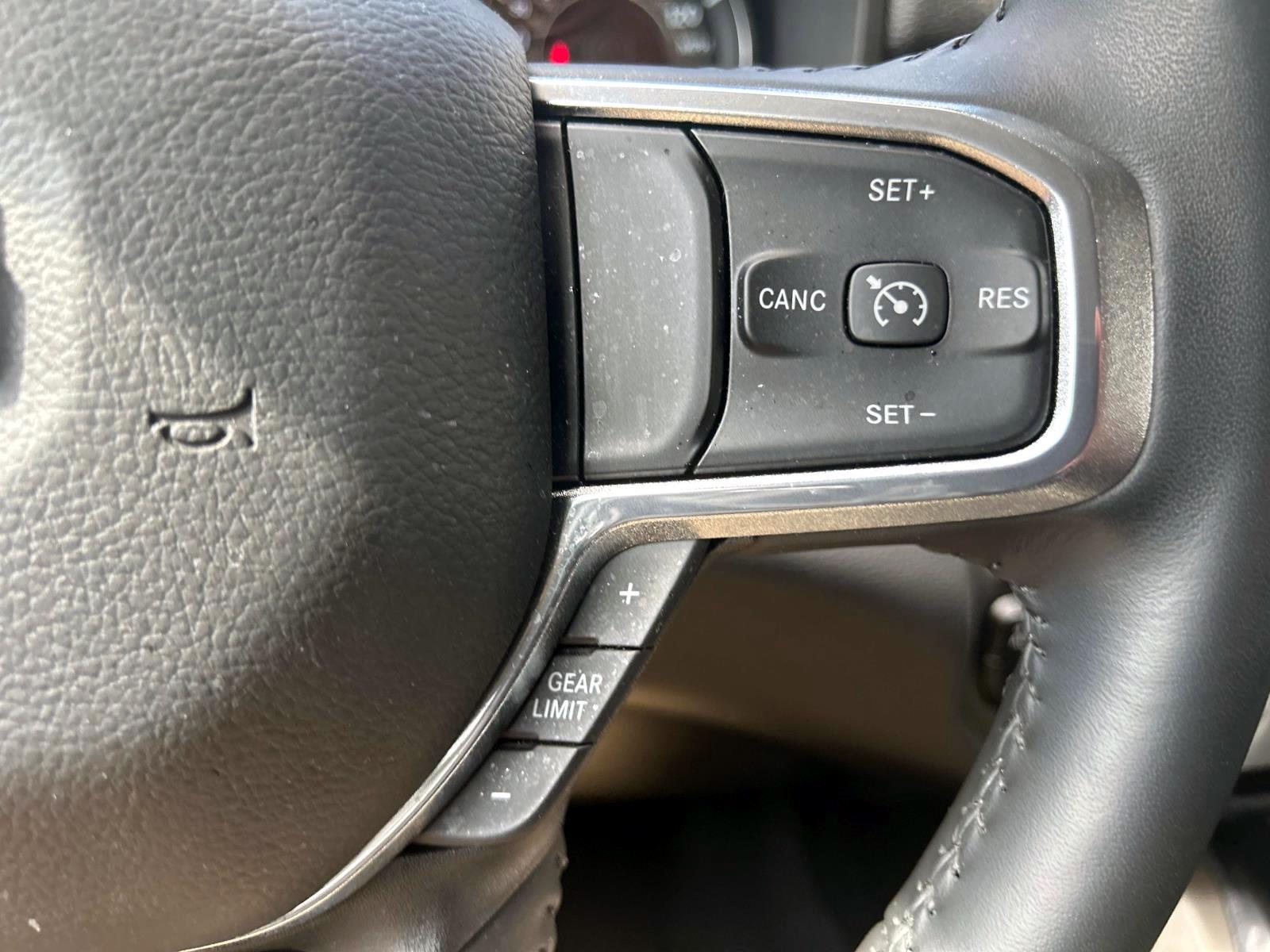 2022 Ram 1500 Laramie photo 23