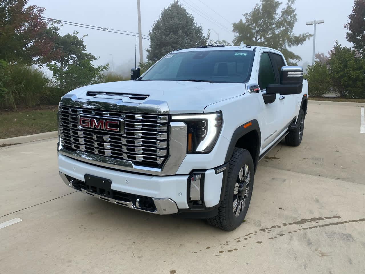 2026 Gmc Sierra 2500 HD Denali photo 3