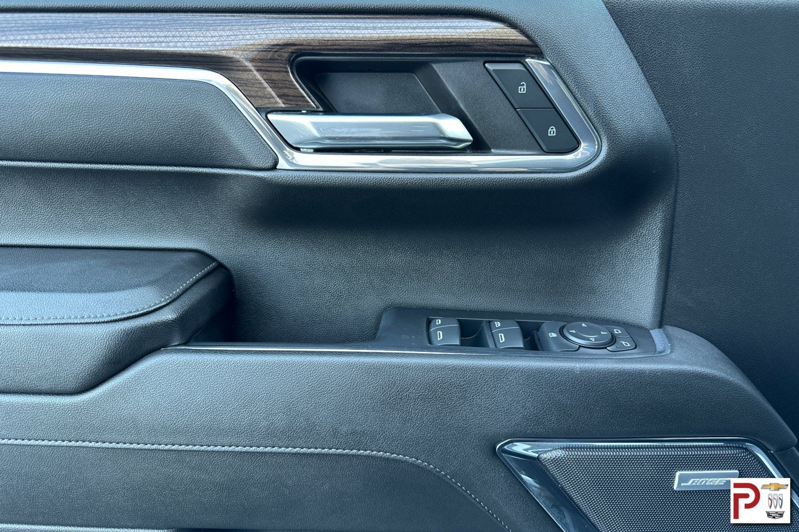 2024 Chevrolet Silverado 1500 RST photo 11