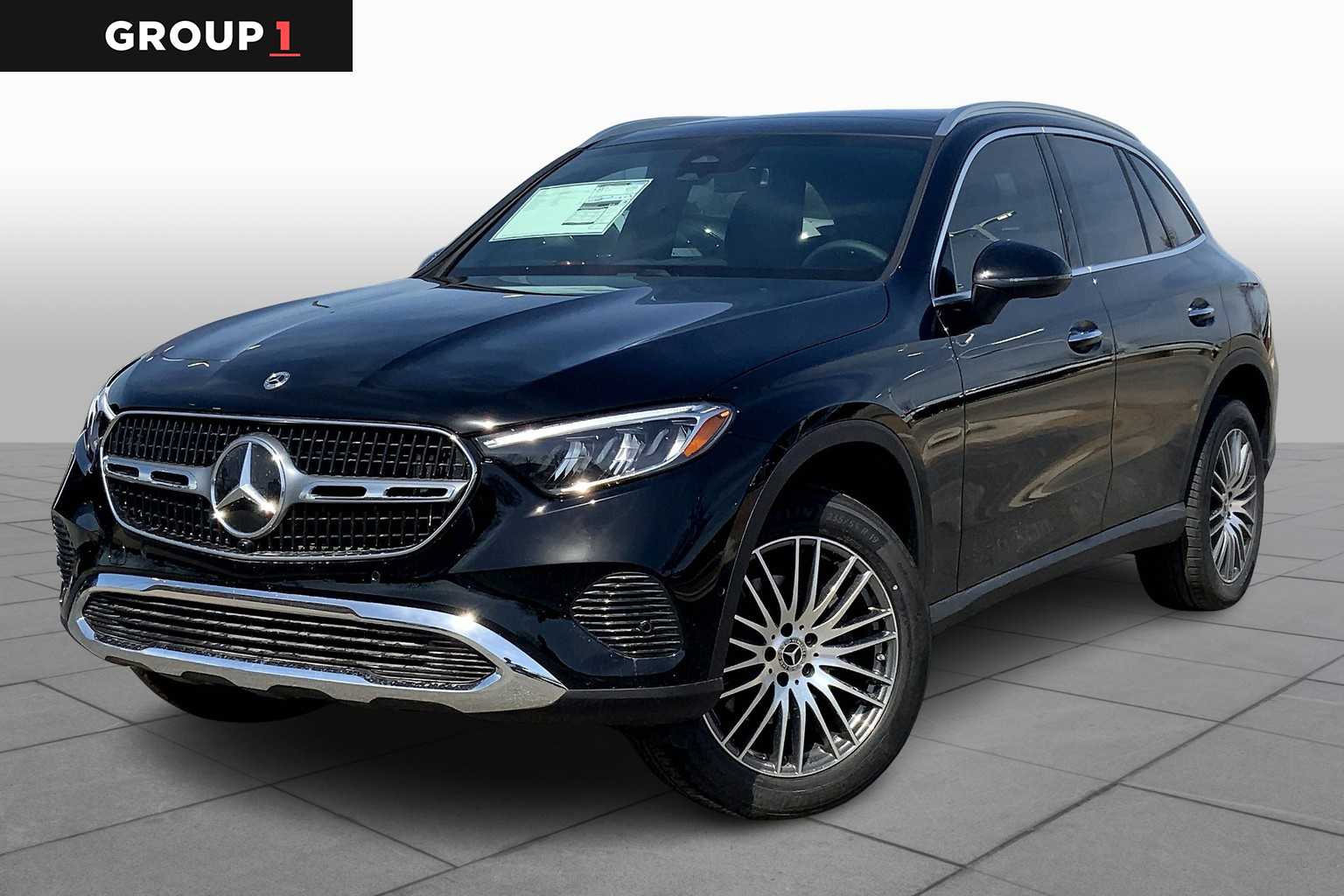 2025 Mercedes-Benz GLC Base's photo
