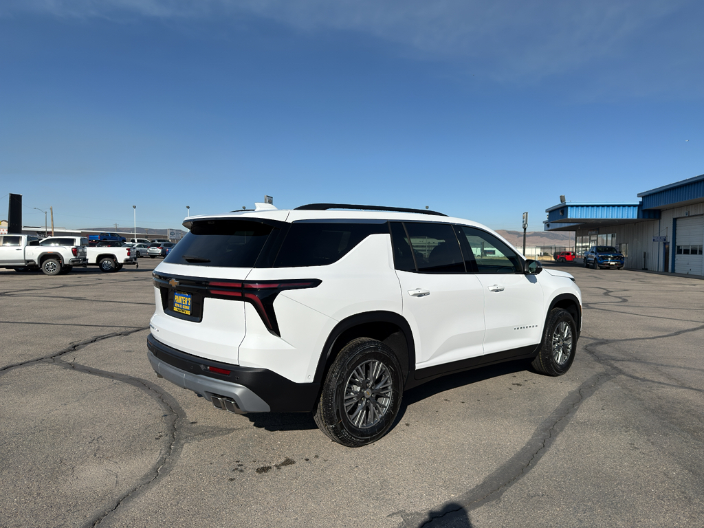 2026 Chevrolet Traverse photo 4