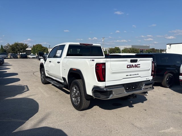 2026 Gmc Sierra 2500 HD SLT photo 4