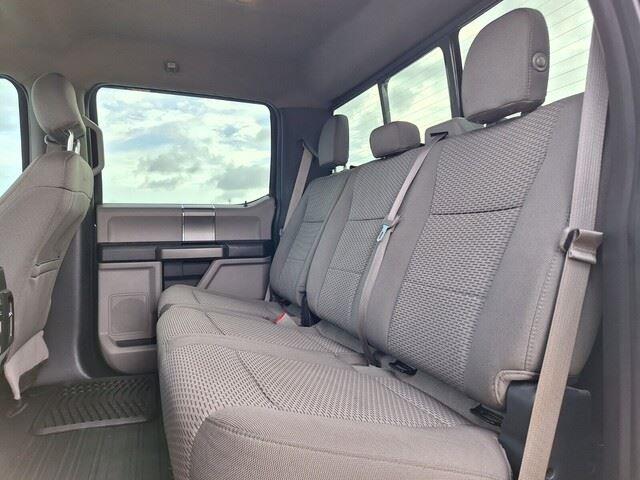 2016 Ford F-150 XLT photo 23