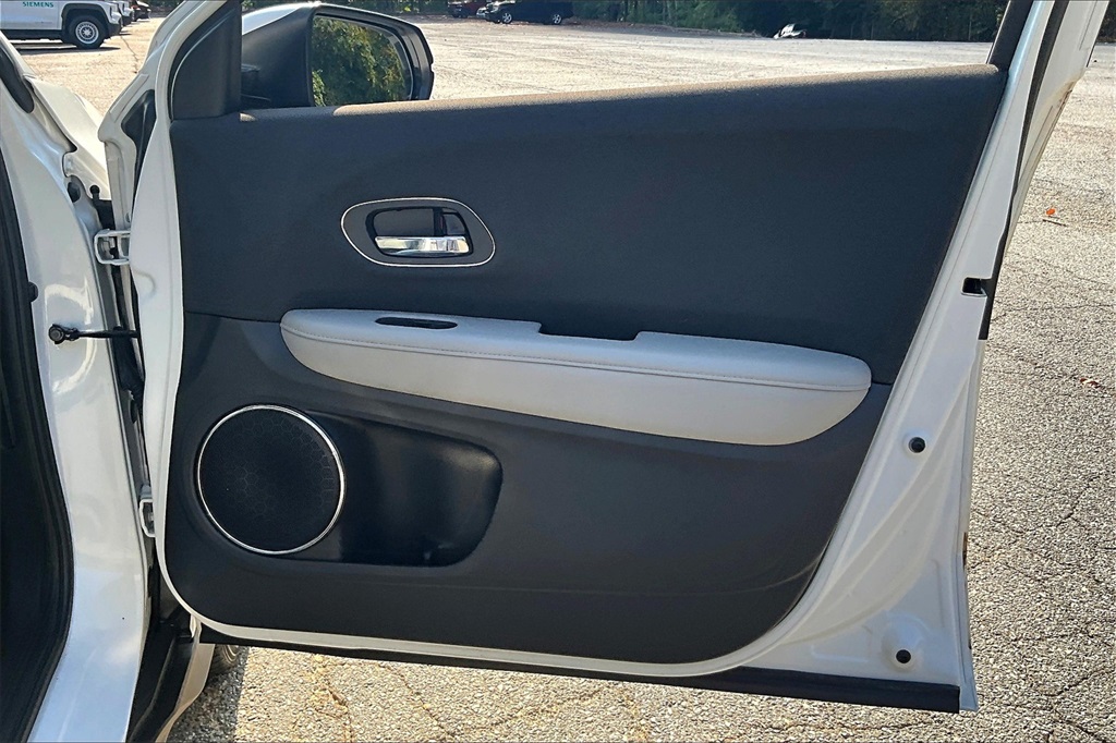 2020 Honda HR-V EX photo 25