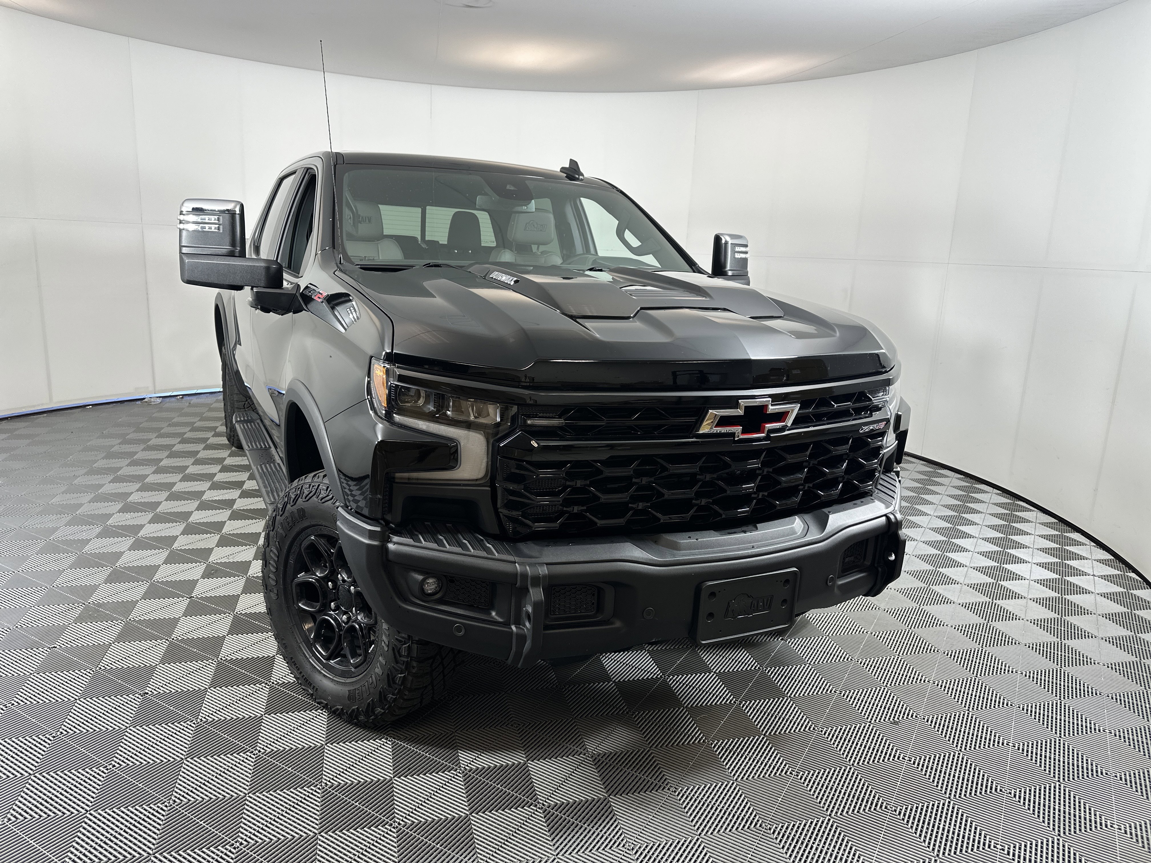 2024 Chevrolet Silverado 1500 ZR2