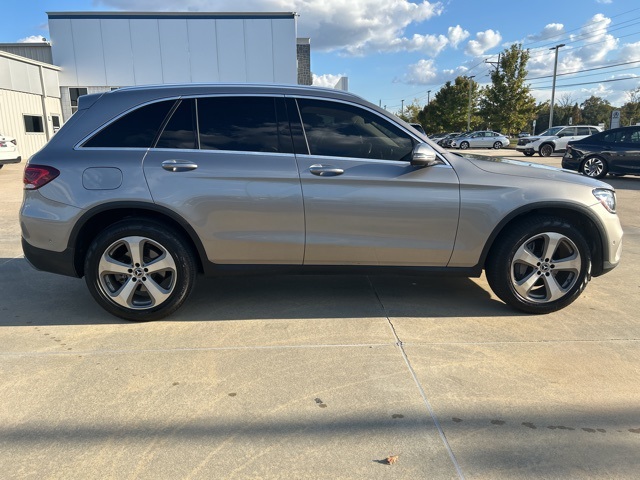 2022 Mercedes Benz GLC 300 photo 4