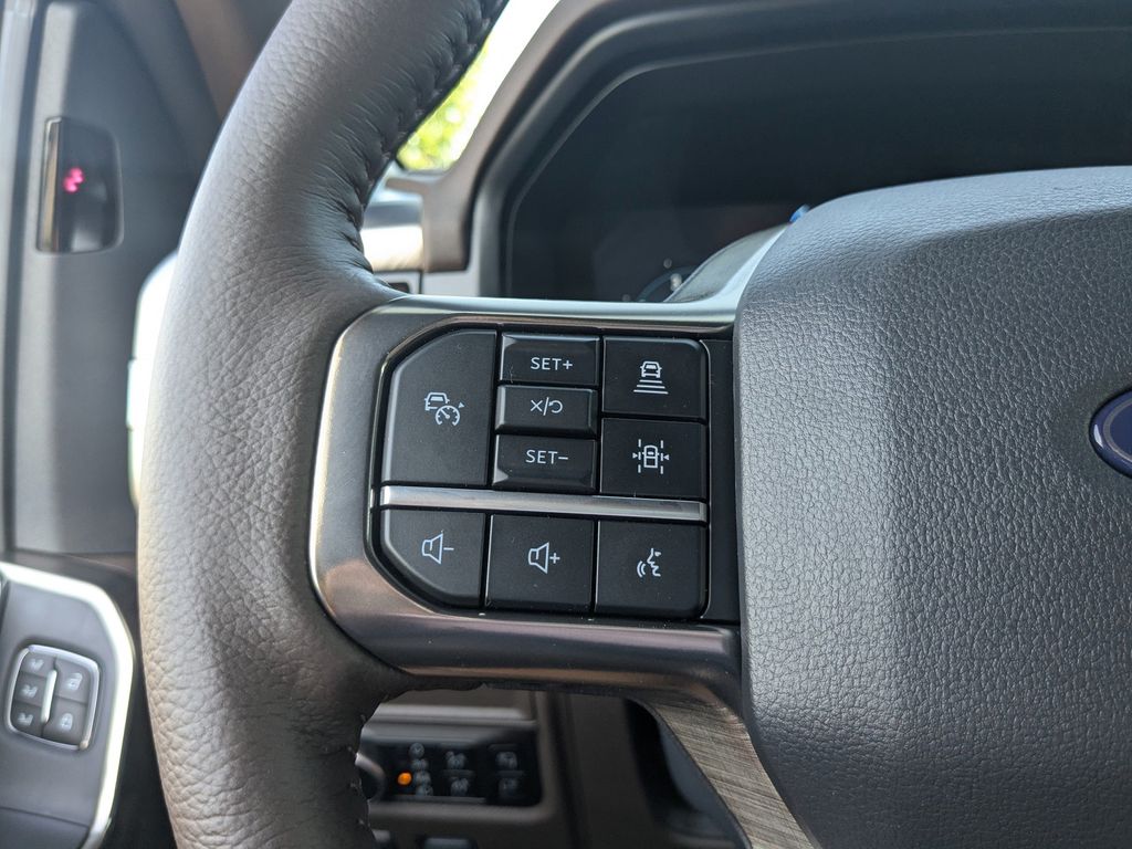 2025 Ford F-150 King Ranch photo 30