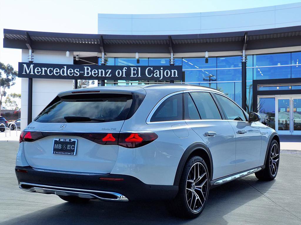 2026 Mercedes Benz E 450 4MATIC All-Terrain photo 3