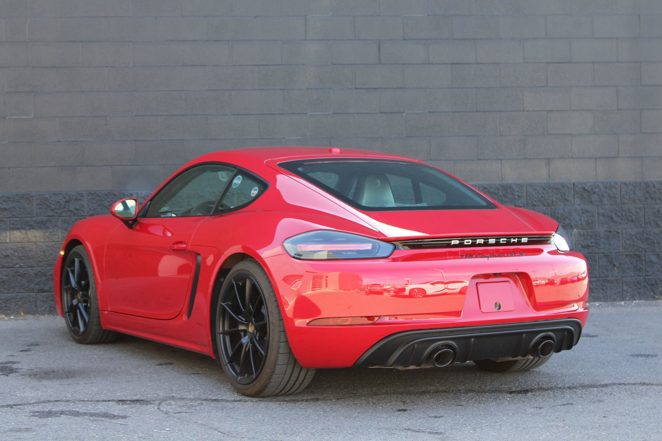 2023 Porsche Cayman GTS 4.0 photo 3