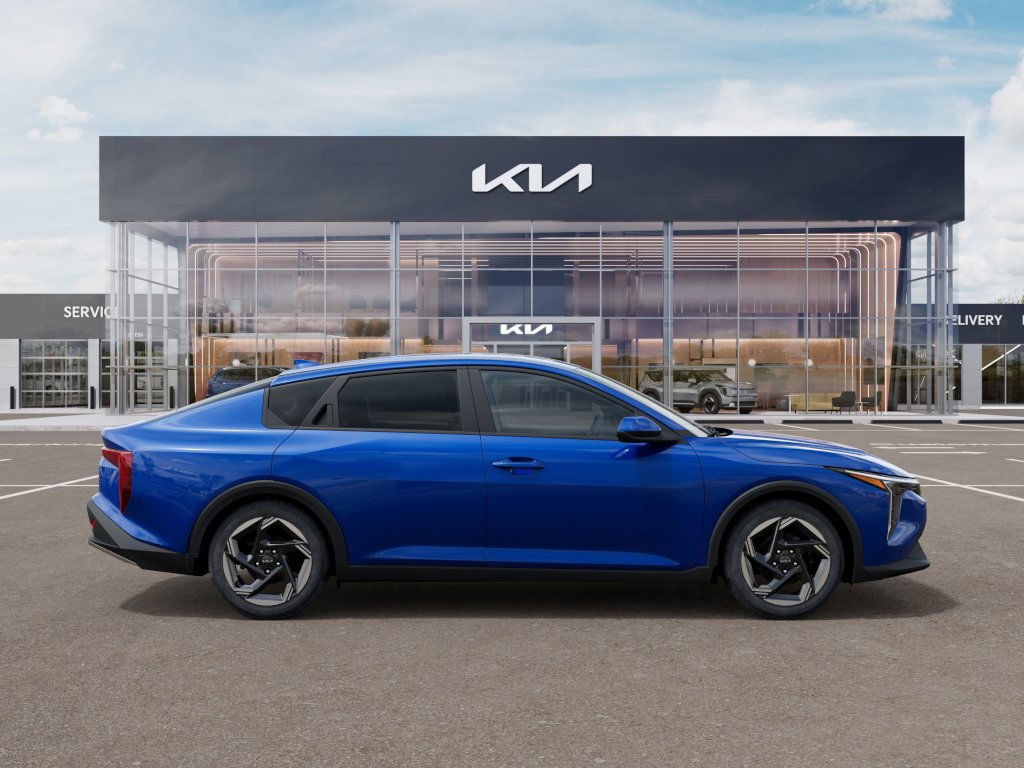 2025 Kia K4 EX photo 6
