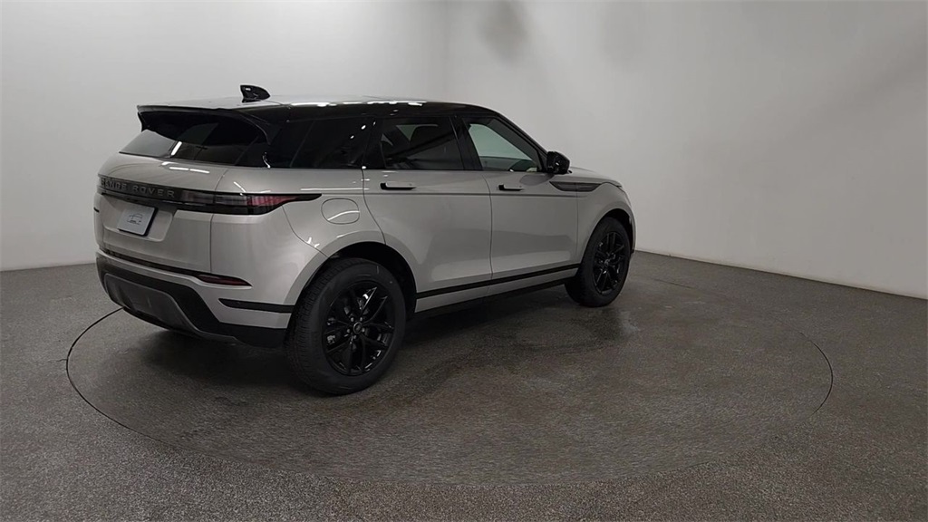 2026 Land Rover Range Rover Evoque S photo 8