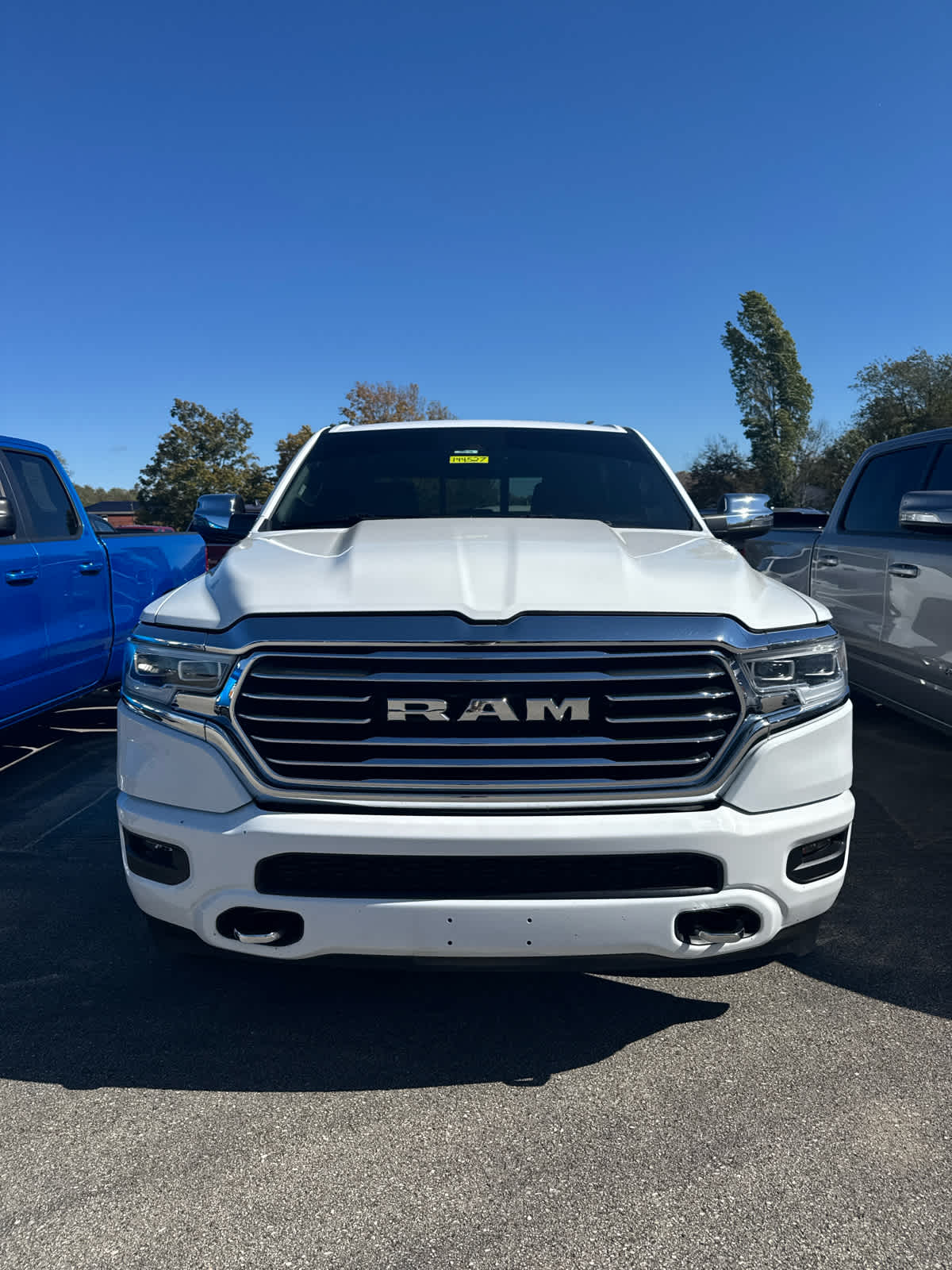 2024 Ram 1500 Longhorn photo 3