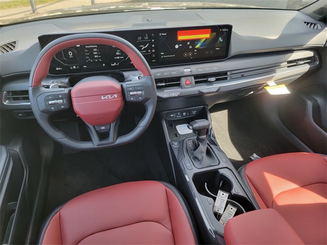 2025 Kia K4 GT-Line photo 28