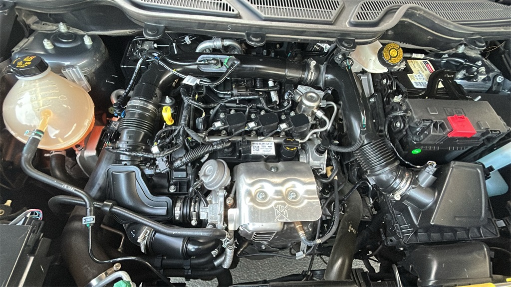 2021 Ford EcoSport SE photo 21
