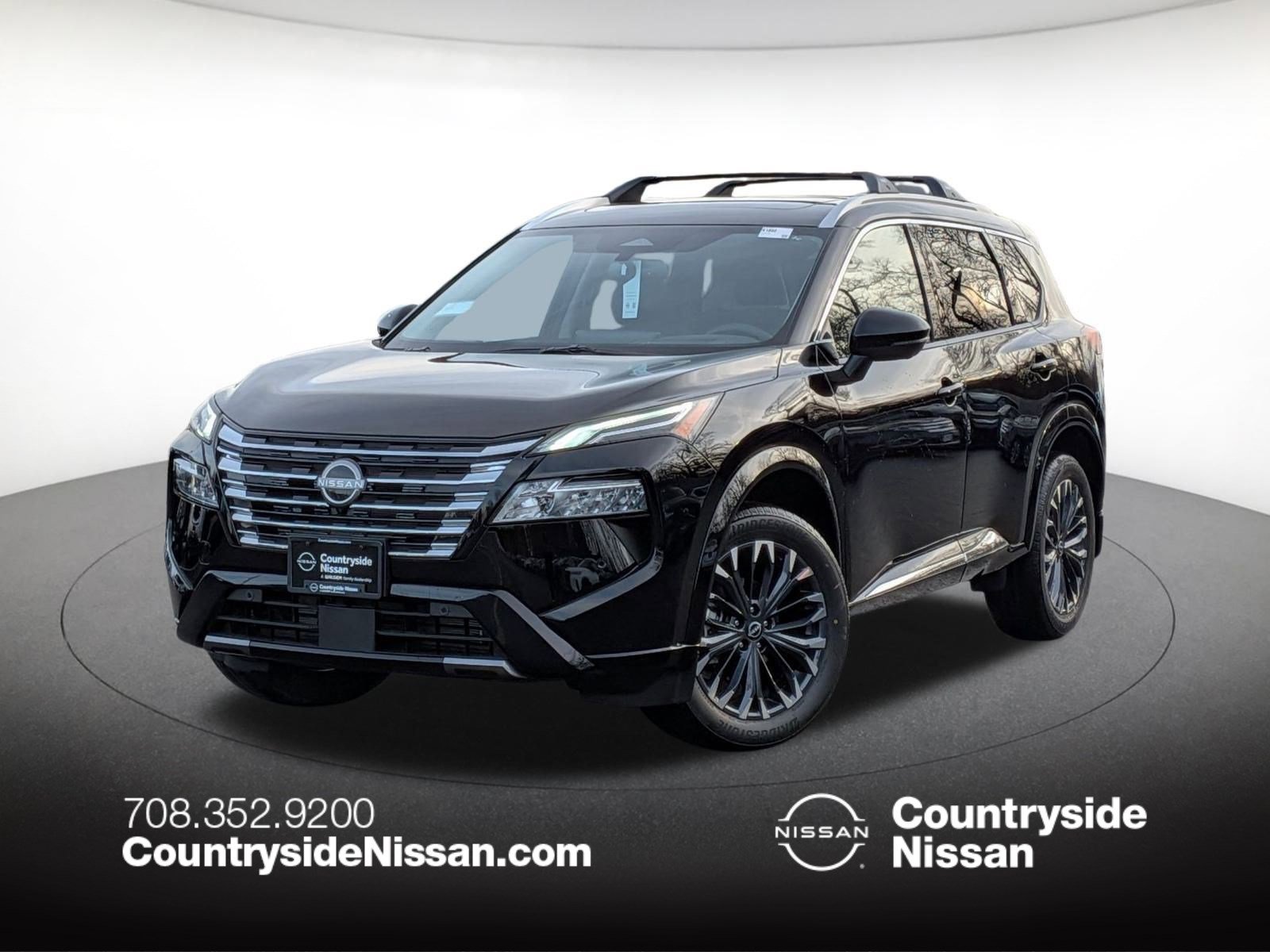 2026 Nissan Rogue Platinum's photo