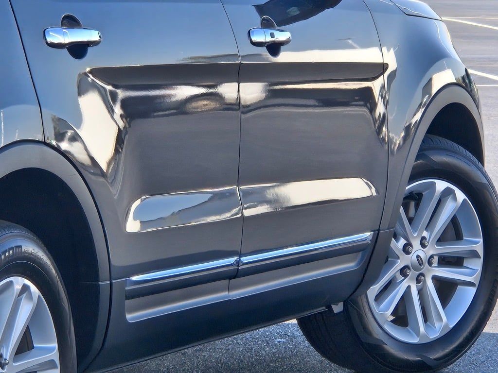 2015 Ford Explorer XLT photo 11