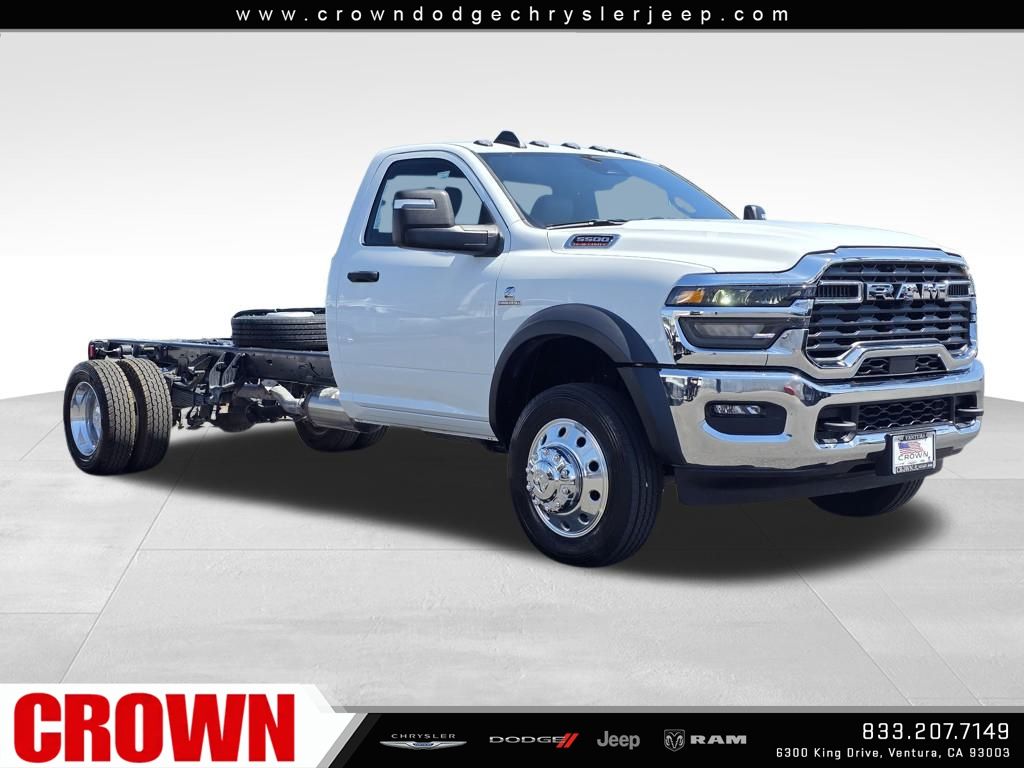 2026 Ram 5500 Tradesman photo 4