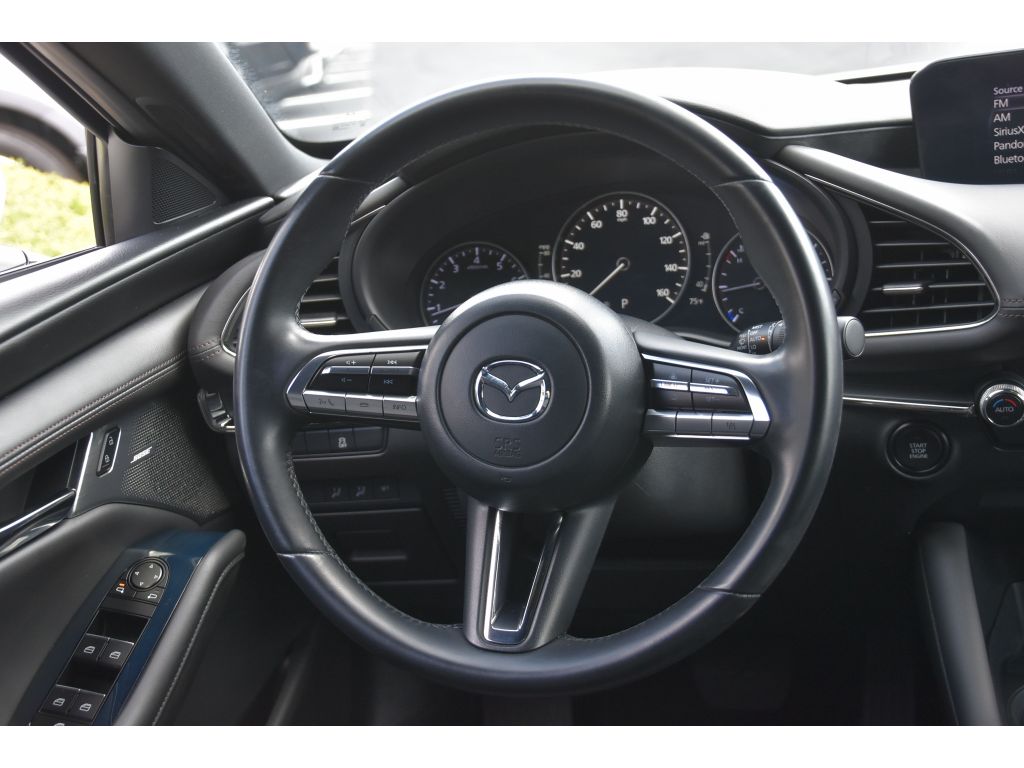 2020 Mazda Mazda3 Hatchback Preferred photo 15