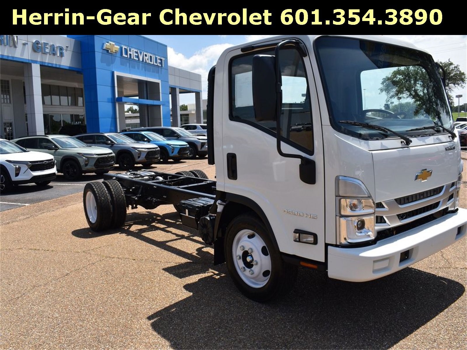 2025 Chevrolet Low Cab Forward Base's photo