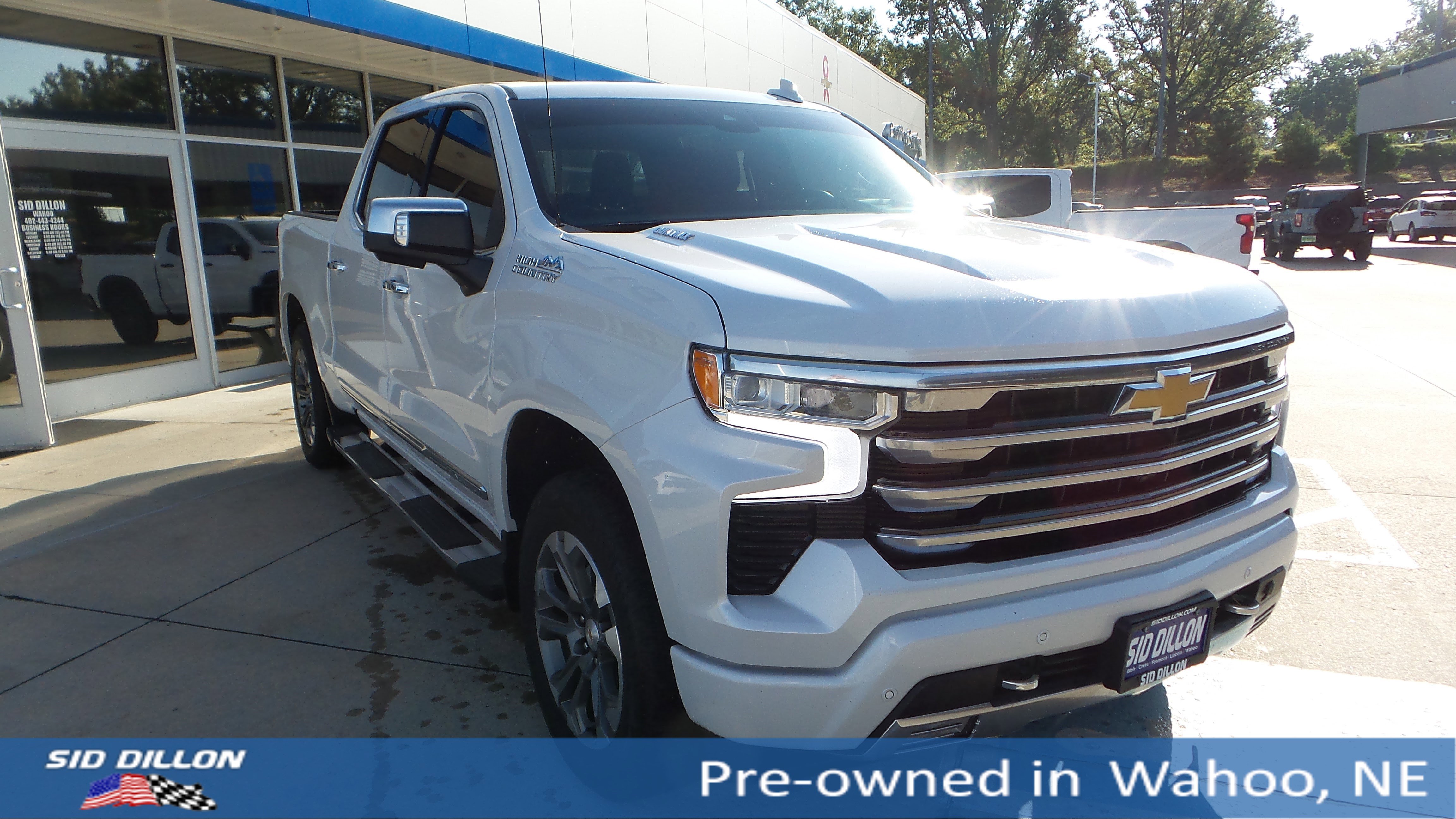 2025 Chevrolet Silverado 1500 High Country photo 7