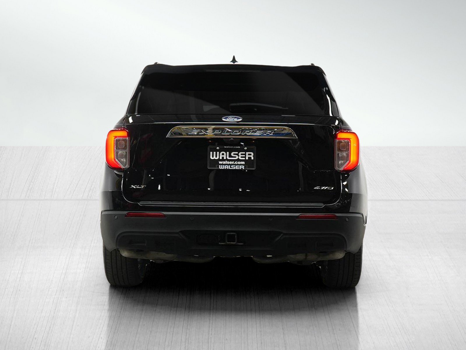 2021 Ford Explorer XLT photo 4