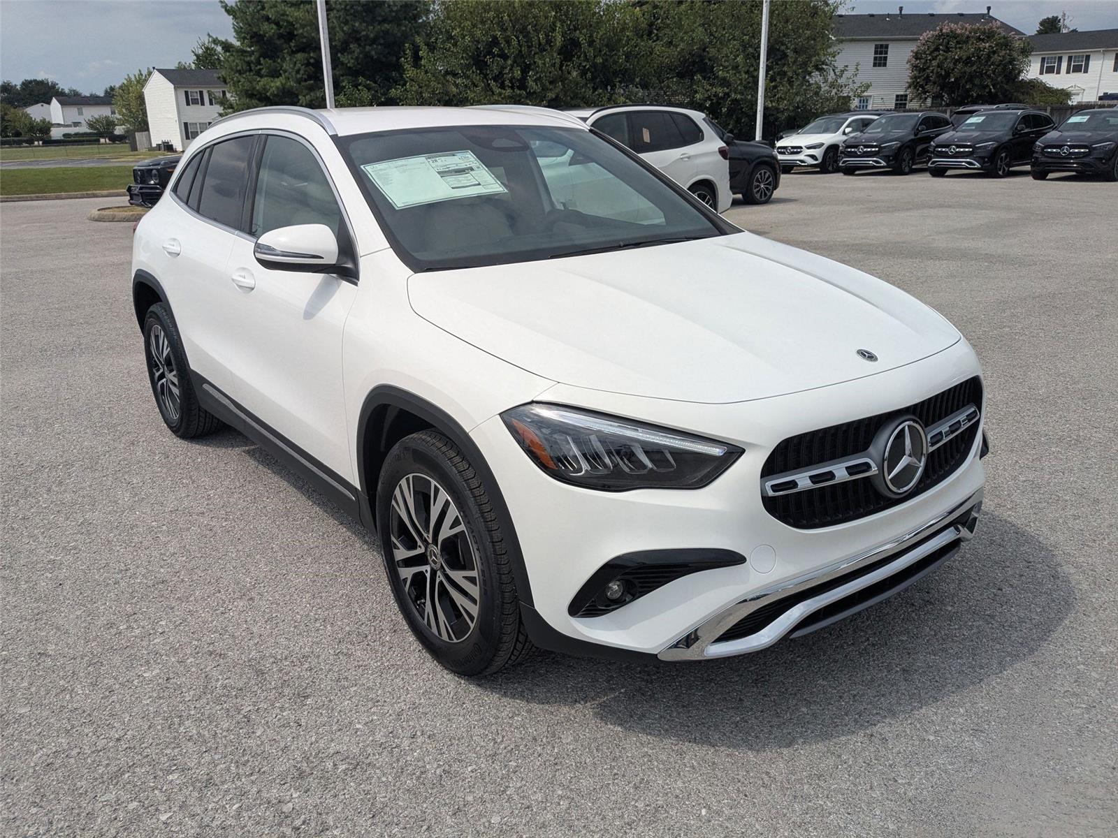 2026 Mercedes Benz GLA 250 4MATIC photo 3