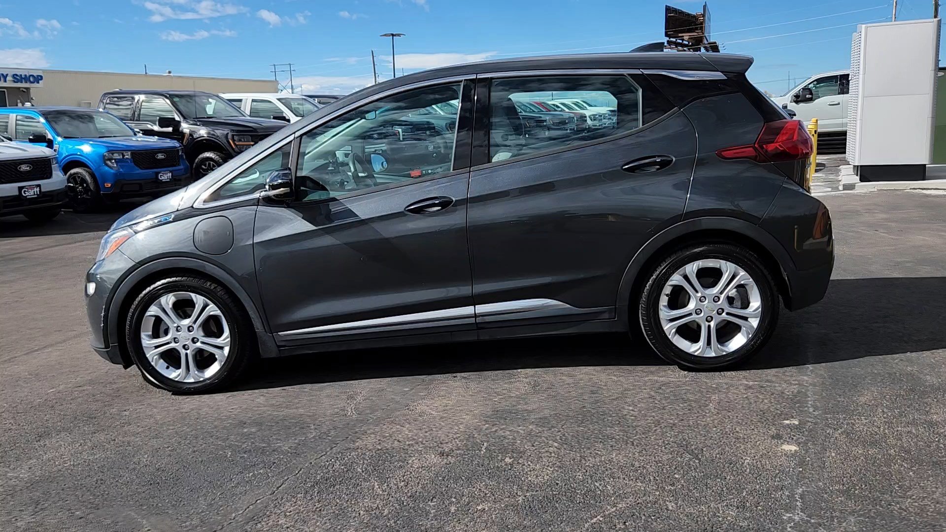 Used 2018 Chevrolet Bolt EV LT with VIN 1G1FW6S02J4135721 for sale in Cheyenne, WY