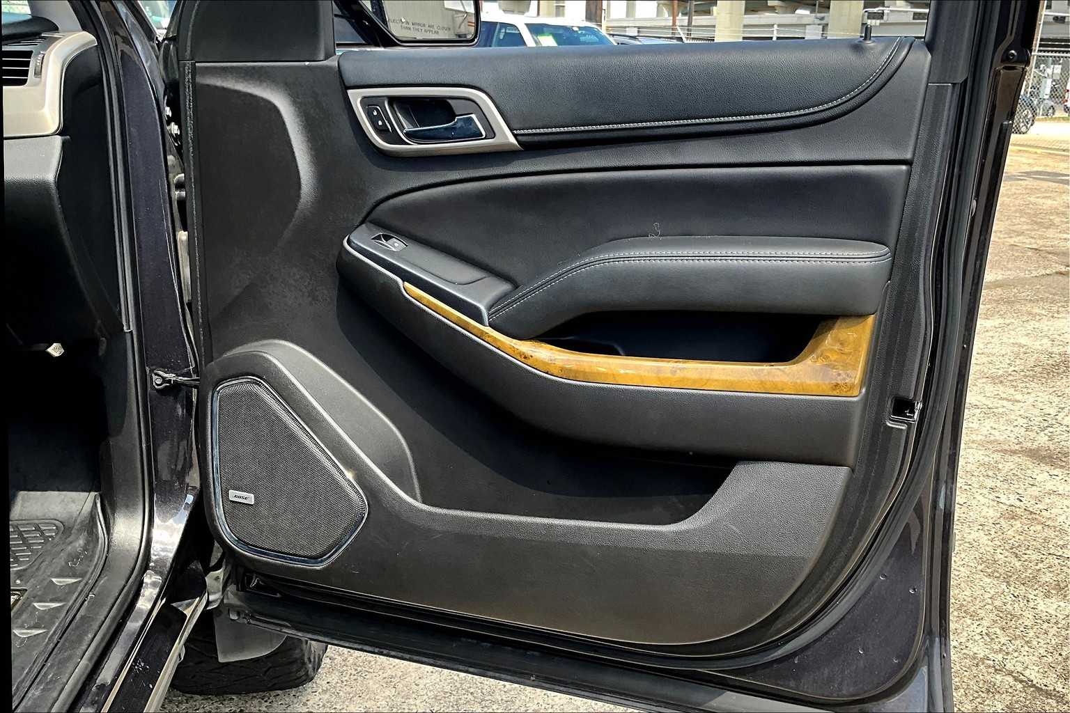2017 Gmc Yukon XL Denali photo 19
