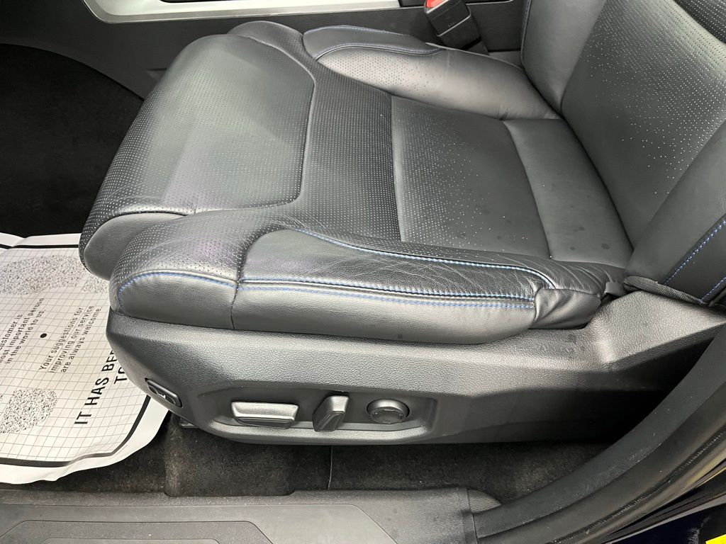 2022 Toyota Tundra Platinum photo 10