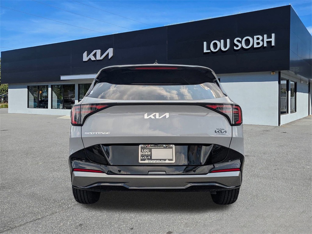 2026 Kia Sportage SX photo 2