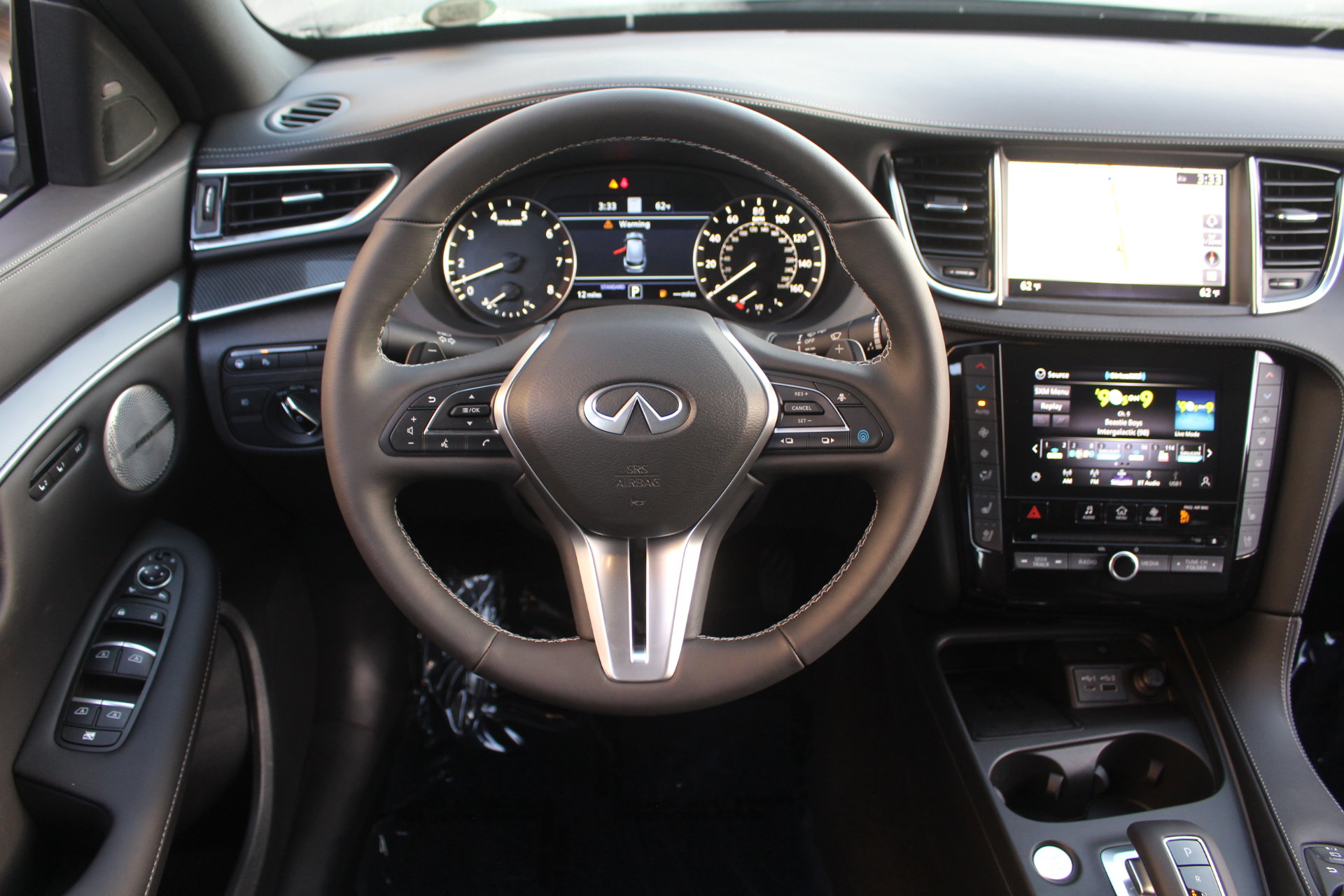 2025 Infiniti QX50 SPORT photo 15