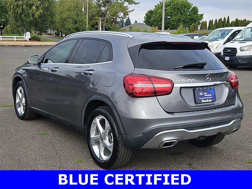 2020 Mercedes Benz GLA 250 photo 3