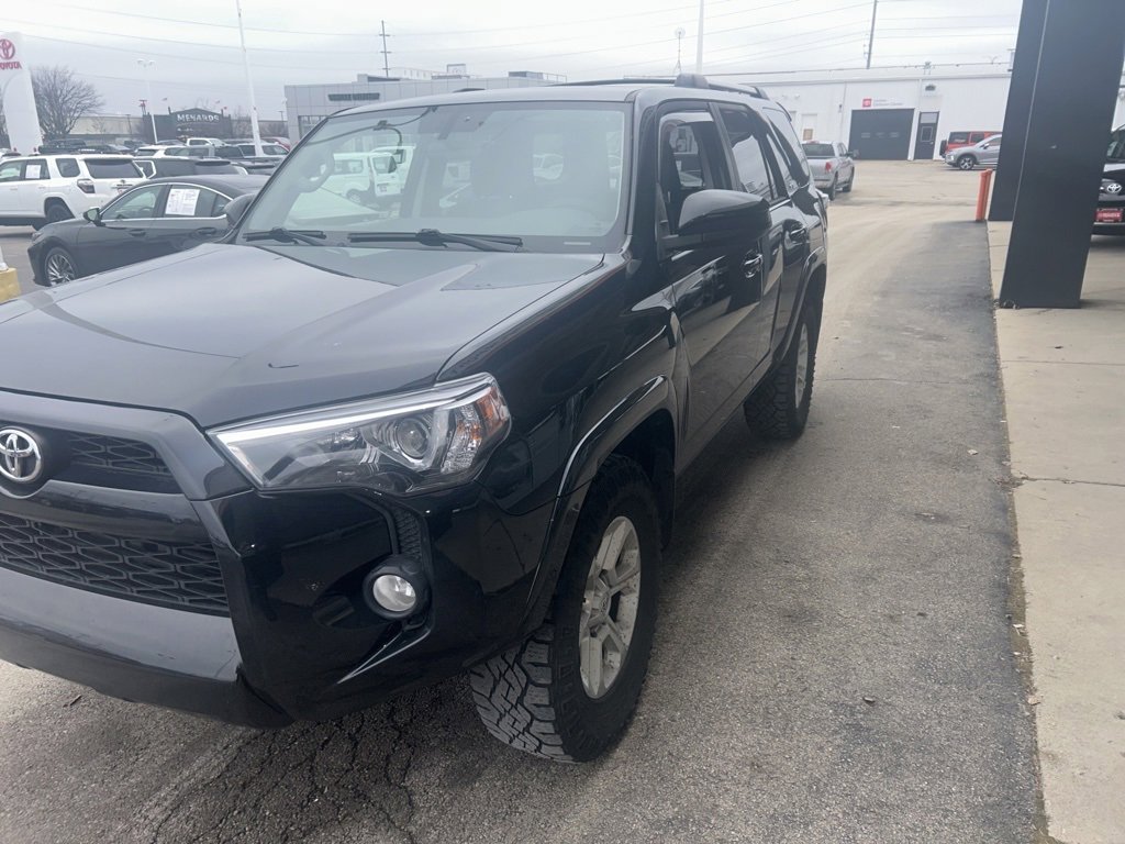 2019 Toyota 4Runner SR5's photo