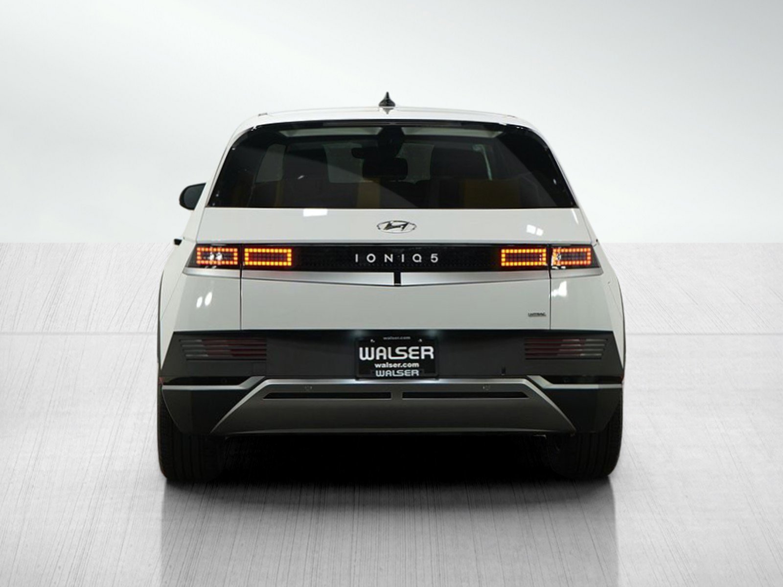 2023 Hyundai Ioniq 5 SEL photo 3