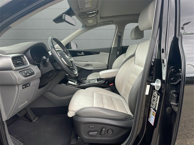 2019 Kia Sorento SX photo 8