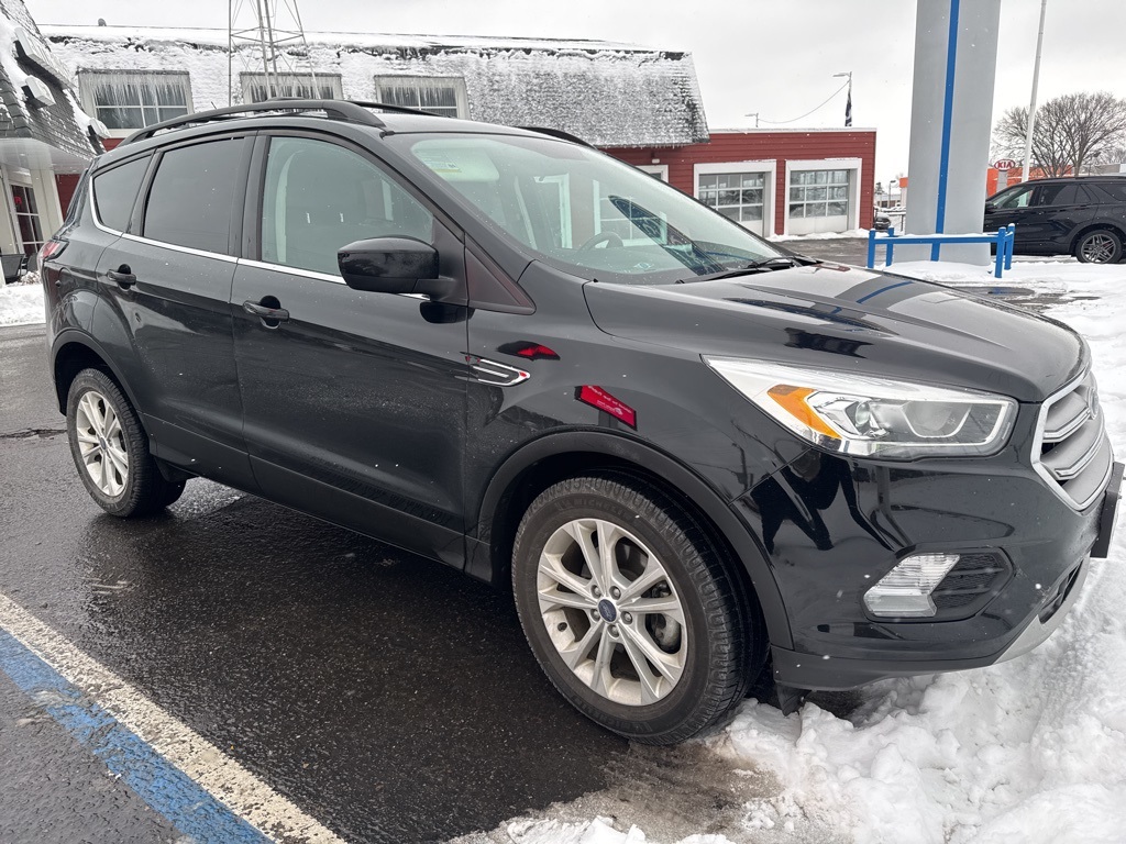 2017 Ford Escape SE's photo