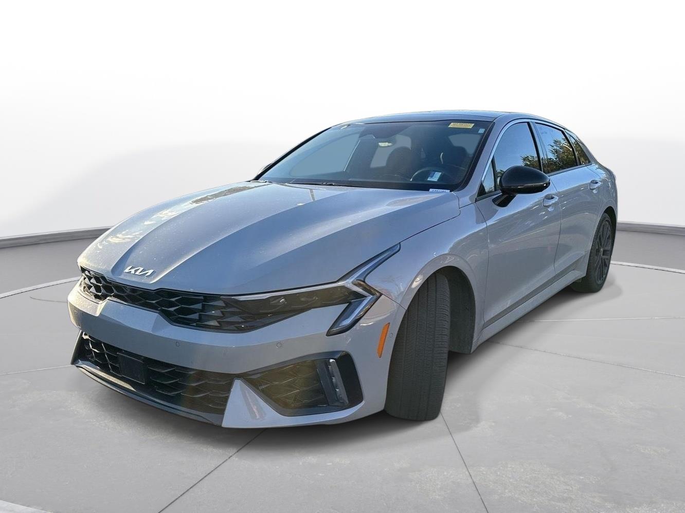 2025 Kia K5 GT photo 2