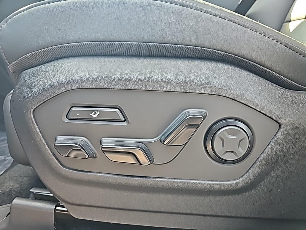 2026 Hyundai Santa Fe Calligraphy photo 14