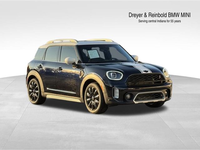 2024 MINI Countryman S's photo