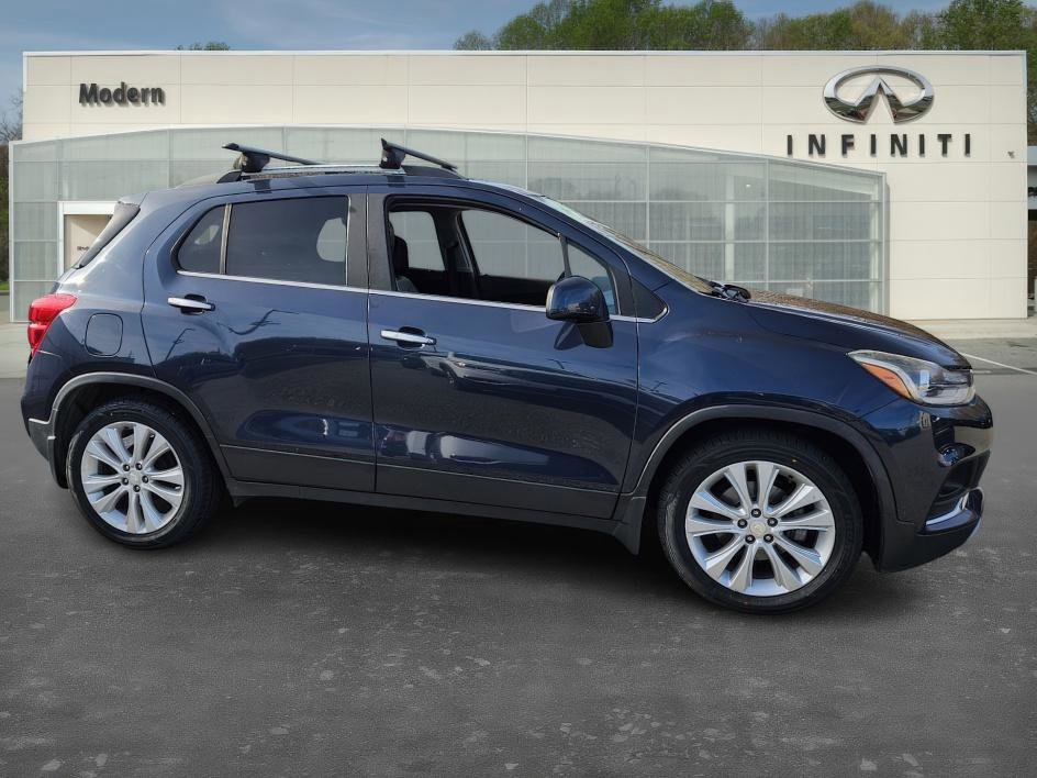 2018 Chevrolet Trax Premier photo 2