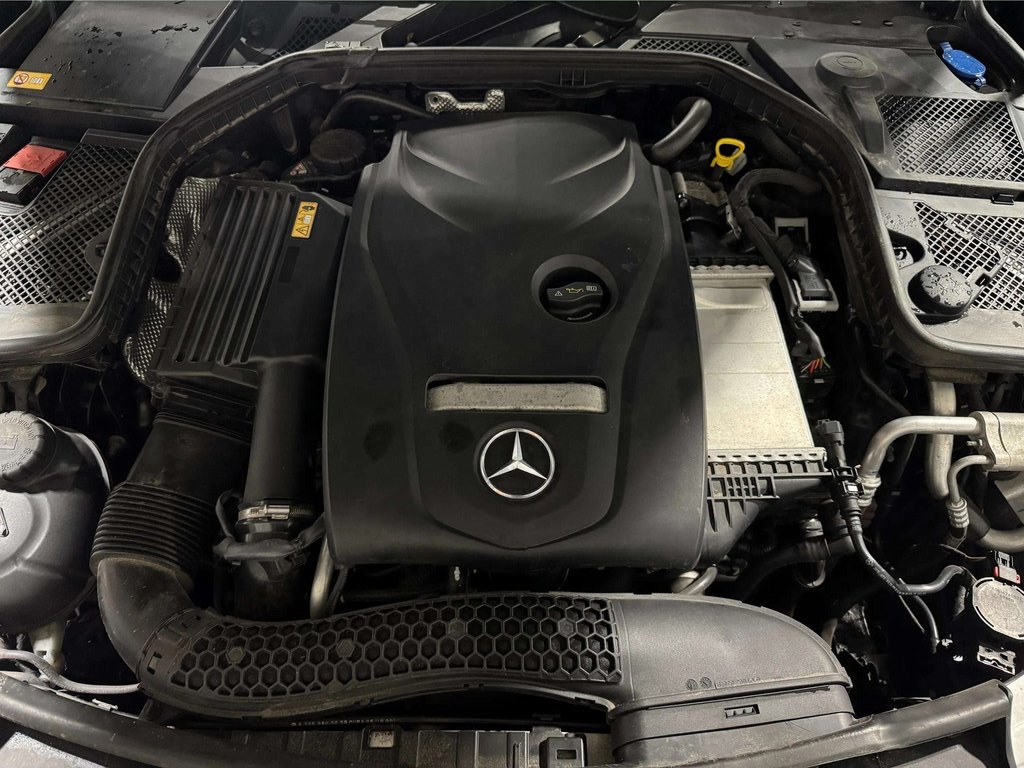 2015 Mercedes Benz C 300 4MATIC photo 25