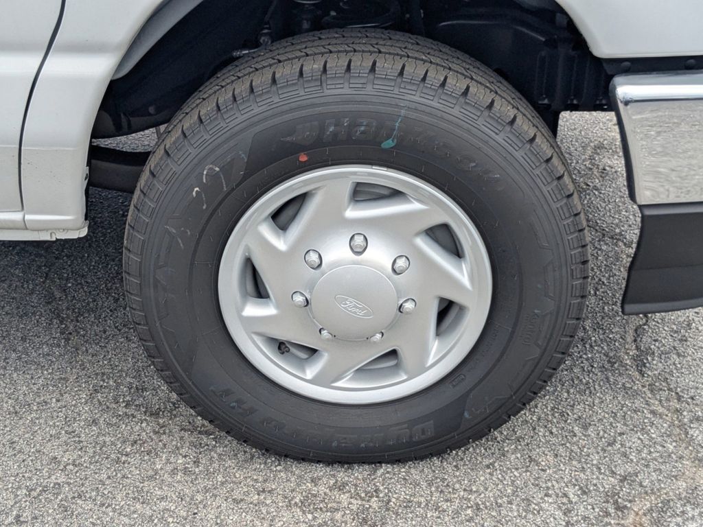 2026 Ford E-350 Base photo 11