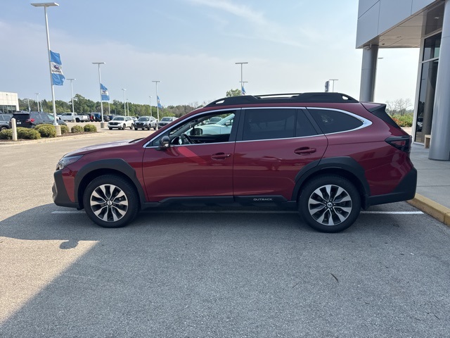 2023 Subaru Outback Limited photo 2